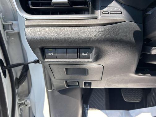 Wind Chill Pearl 2025 Toyota Grand Highlander XLE