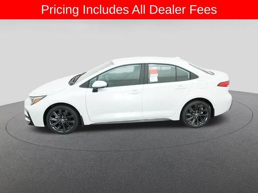 Wind Chill Pearl 2026 Toyota Corolla SE