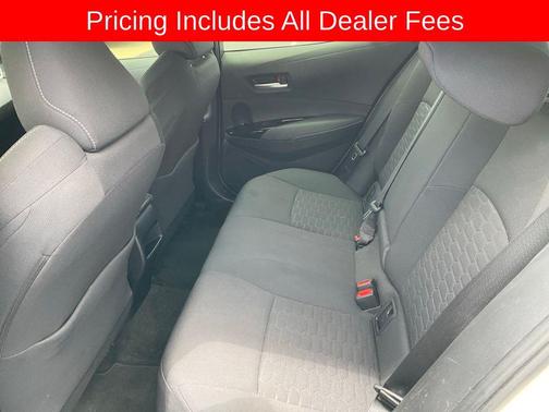 Blizzard Pearl 2020 Toyota Corolla SE
