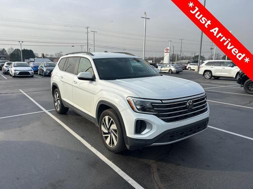 2024 Volkswagen Atlas 2.0T SE w/Technology
