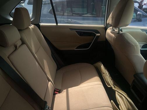 Super White 2021 Toyota RAV4 LE