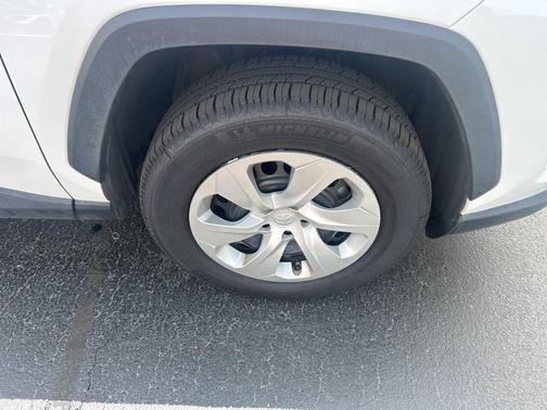 Super White 2021 Toyota RAV4 LE