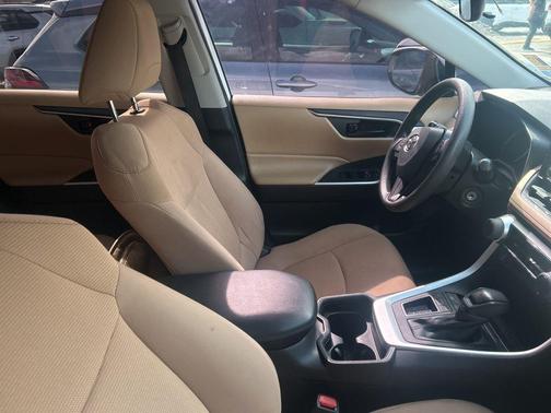 Super White 2021 Toyota RAV4 LE