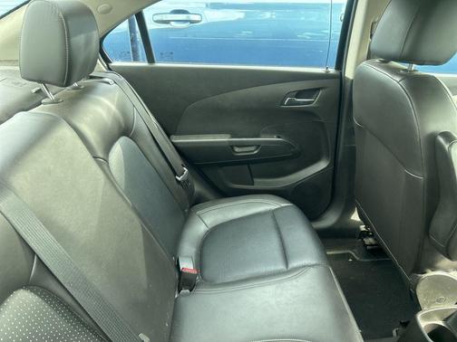 Mosaic Black Metallic 2019 Chevrolet Sonic Premier