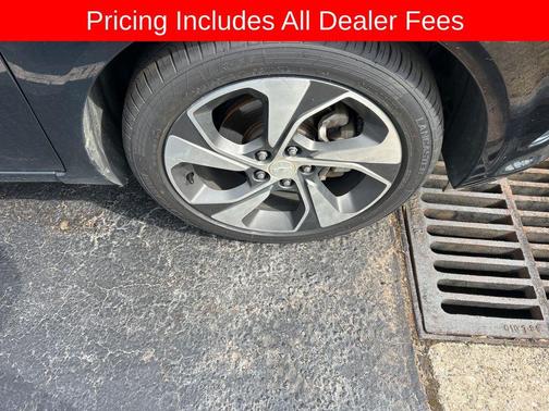 Mosaic Black Metallic 2019 Chevrolet Sonic Premier