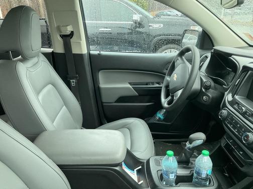 2022 Chevrolet Colorado WT