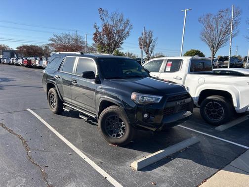 2022 Toyota 4Runner SR5