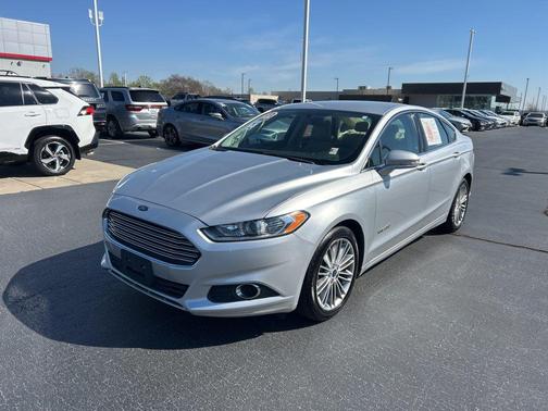 2014 Ford Fusion Hybrid SE
