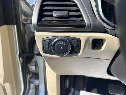 2014 Ford Fusion Hybrid SE