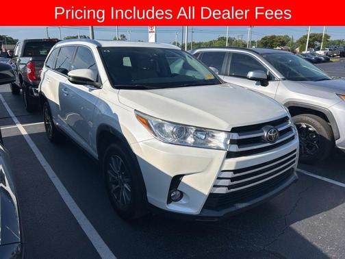 Blizzard Pearl 2019 Toyota Highlander XLE