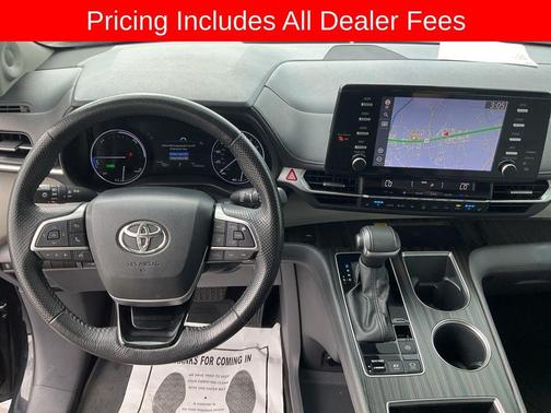 Midnight Black Metallic 2023 Toyota Sienna Limited