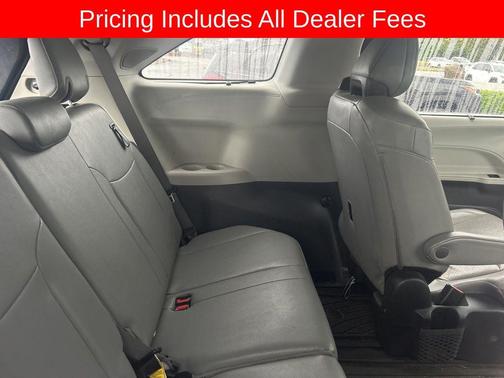 Midnight Black Metallic 2023 Toyota Sienna Limited