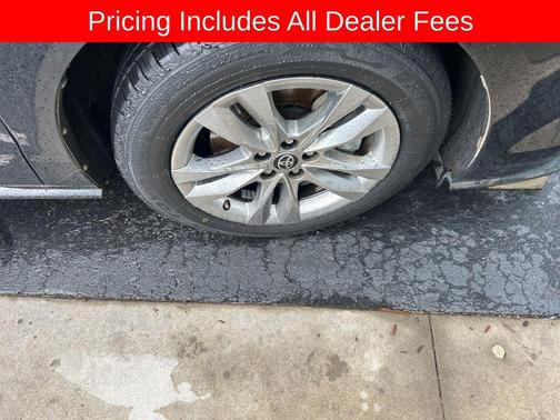 Midnight Black Metallic 2023 Toyota Sienna Limited