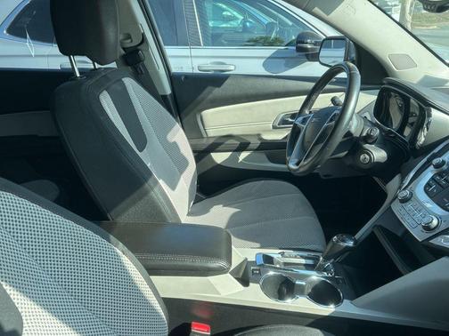 Graphite Gray Metallic 2017 GMC Terrain SLE-2