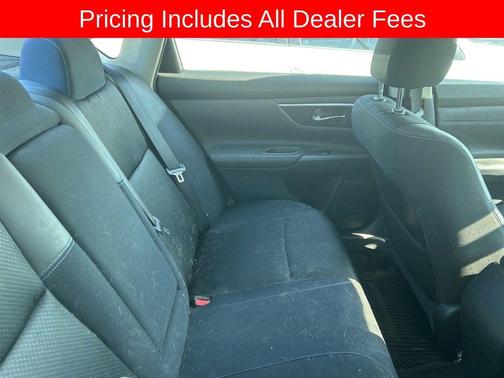 Super Black 2017 Nissan Altima 2.5 SR