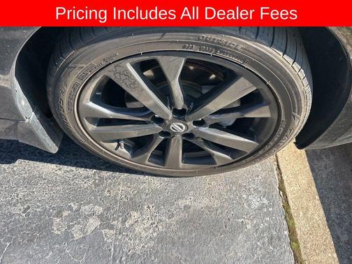 Super Black 2017 Nissan Altima 2.5 SR