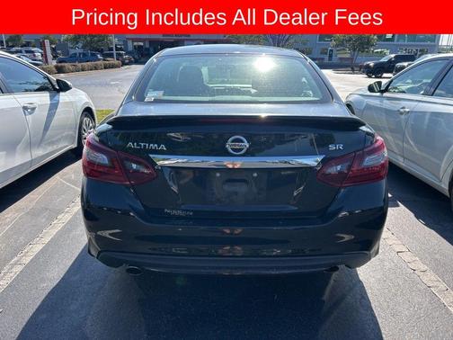 Super Black 2017 Nissan Altima 2.5 SR