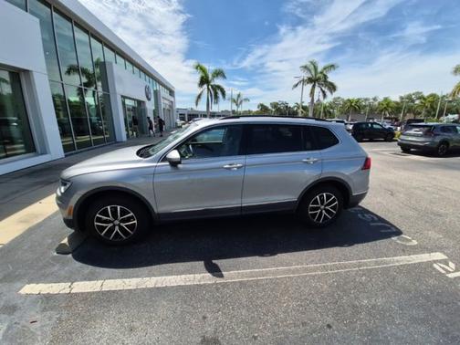 2021 Volkswagen Tiguan 2.0T SE