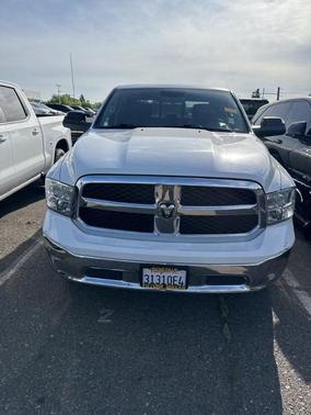 Bright White Clearcoat 2022 RAM 1500 Classic SLT