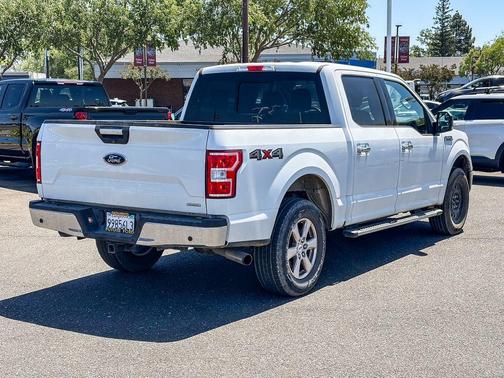 Oxford White 2019 Ford F-150 XLT