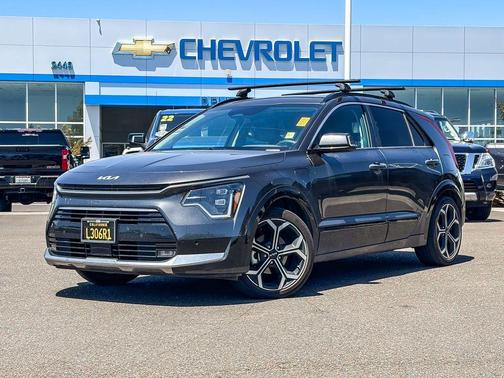 Graphite Gray 2023 Kia Niro Plug-In Hybrid SX Touring