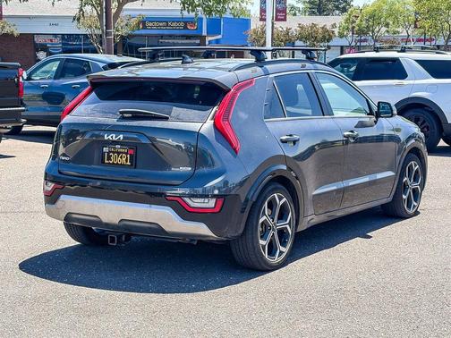 Graphite Gray 2023 Kia Niro Plug-In Hybrid SX Touring