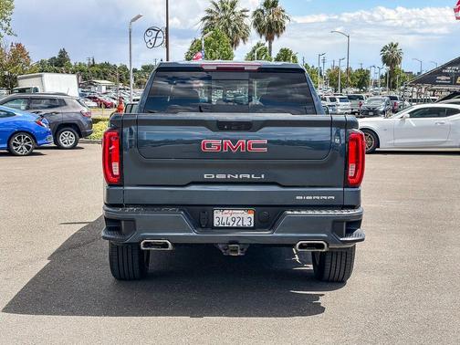 Dark Sky Metallic 2020 GMC Sierra 1500 Denali