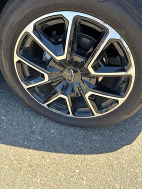 Sterling Gray Metallic 2024 Chevrolet Suburban RST