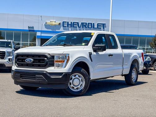 Oxford White 2021 Ford F-150 XL