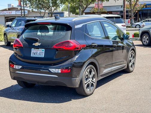 Mosaic Black Metallic 2017 Chevrolet Bolt EV Premier