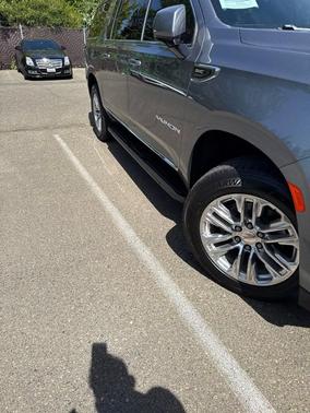 Satin Steel Metallic 2021 GMC Yukon XL SLT