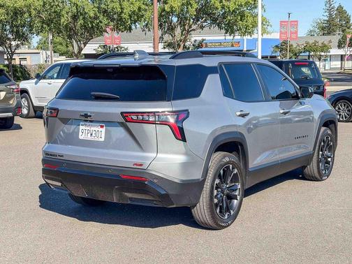 Sterling Gray Metallic 2025 Chevrolet Equinox RS