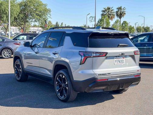Sterling Gray Metallic 2025 Chevrolet Equinox RS