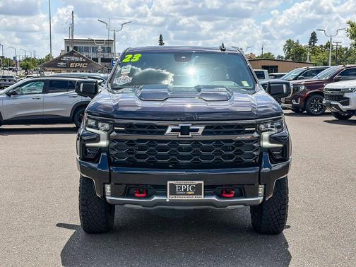 Dark Ash Metallic 2023 Chevrolet Silverado 1500 ZR2