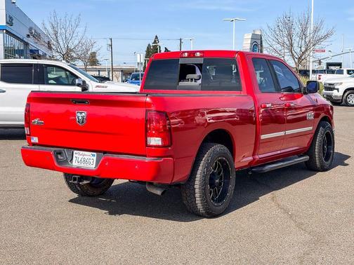 Flame Red Clearcoat 2017 RAM 1500 Big Horn
