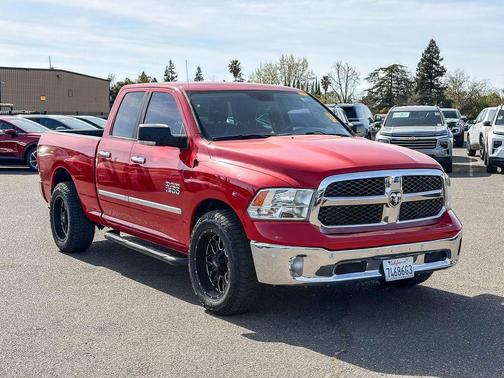 Flame Red Clearcoat 2017 RAM 1500 Big Horn