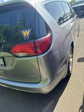 Billet Silver Metallic Clearcoat 2020 Chrysler Pacifica Limited