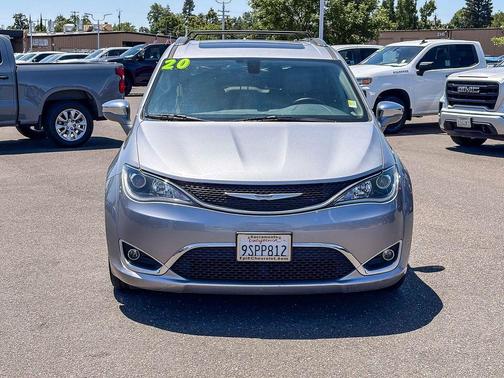 Billet Silver Metallic Clearcoat 2020 Chrysler Pacifica Limited