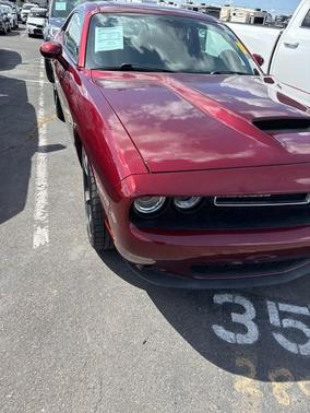 Octane Red Pearlcoat 2019 Dodge Challenger R/T