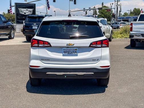 Summit White 2022 Chevrolet Equinox 1LT