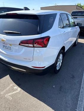 Summit White 2022 Chevrolet Equinox 1LT