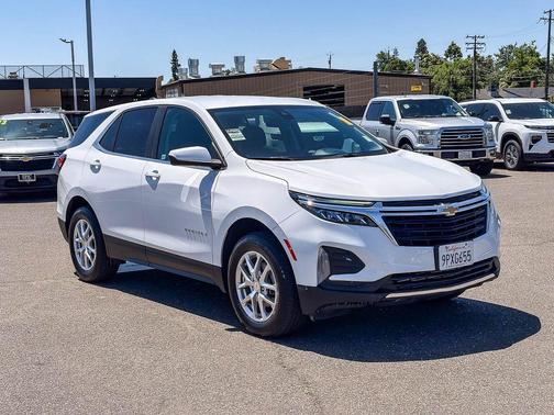 Summit White 2022 Chevrolet Equinox 1LT