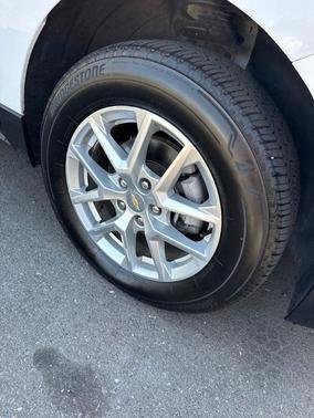 Summit White 2022 Chevrolet Equinox 1LT