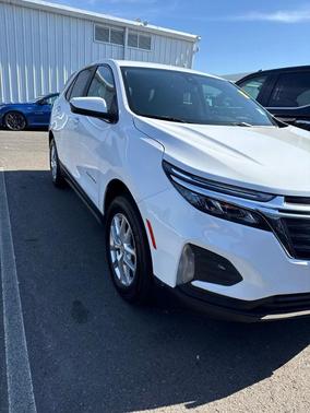 Summit White 2022 Chevrolet Equinox 1LT