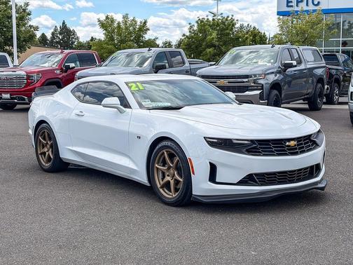 Summit White 2021 Chevrolet Camaro 1LS