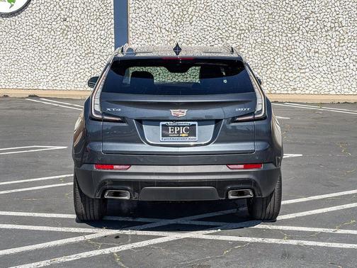 Shadow Metallic 2019 Cadillac XT4 Sport