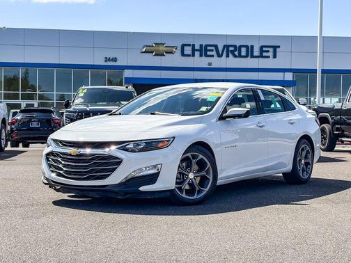 Summit White 2021 Chevrolet Malibu LT