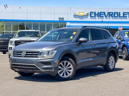 Platinum Gray Metallic 2020 Volkswagen Tiguan 2.0T S