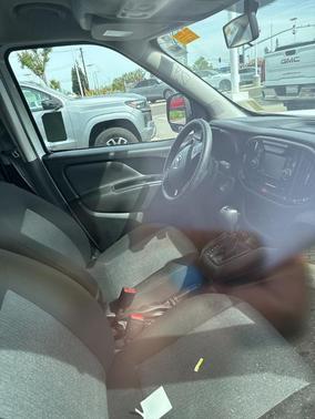 Bright White 2022 RAM ProMaster City Base