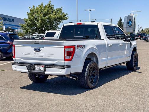 Oxford White 2021 Ford F-150 Lariat